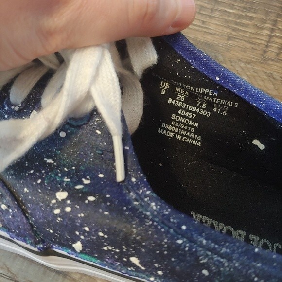 Joe Boxer Handpainted Galaxy Sneakers Size 9 - Picture 4 of 6